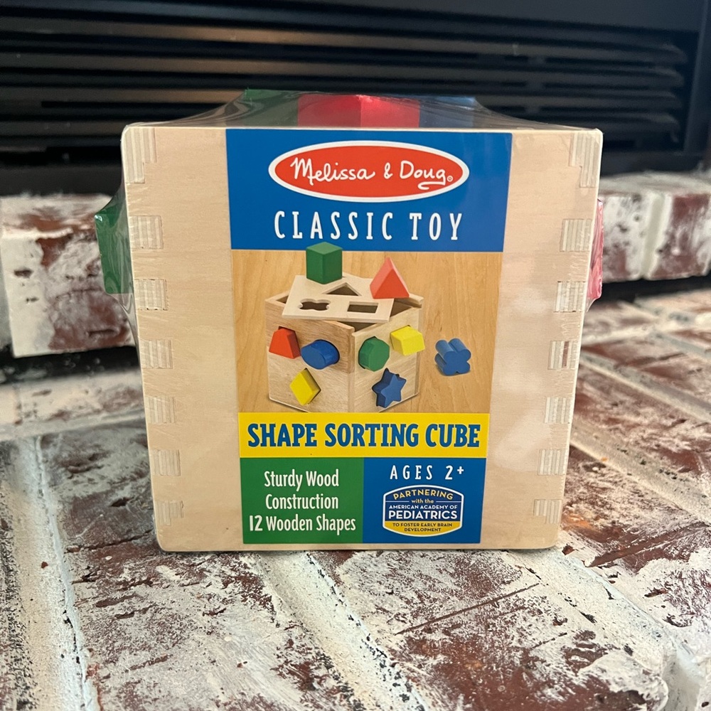 Melissa & Doug Shape Sorting Cube Classic Toy